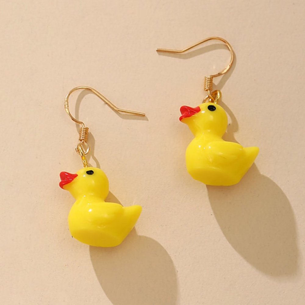 Tiny Rubber Ducky Dangle Earrings RETRO TINY MINI MICRO YELLOW Toys Cute Fun
